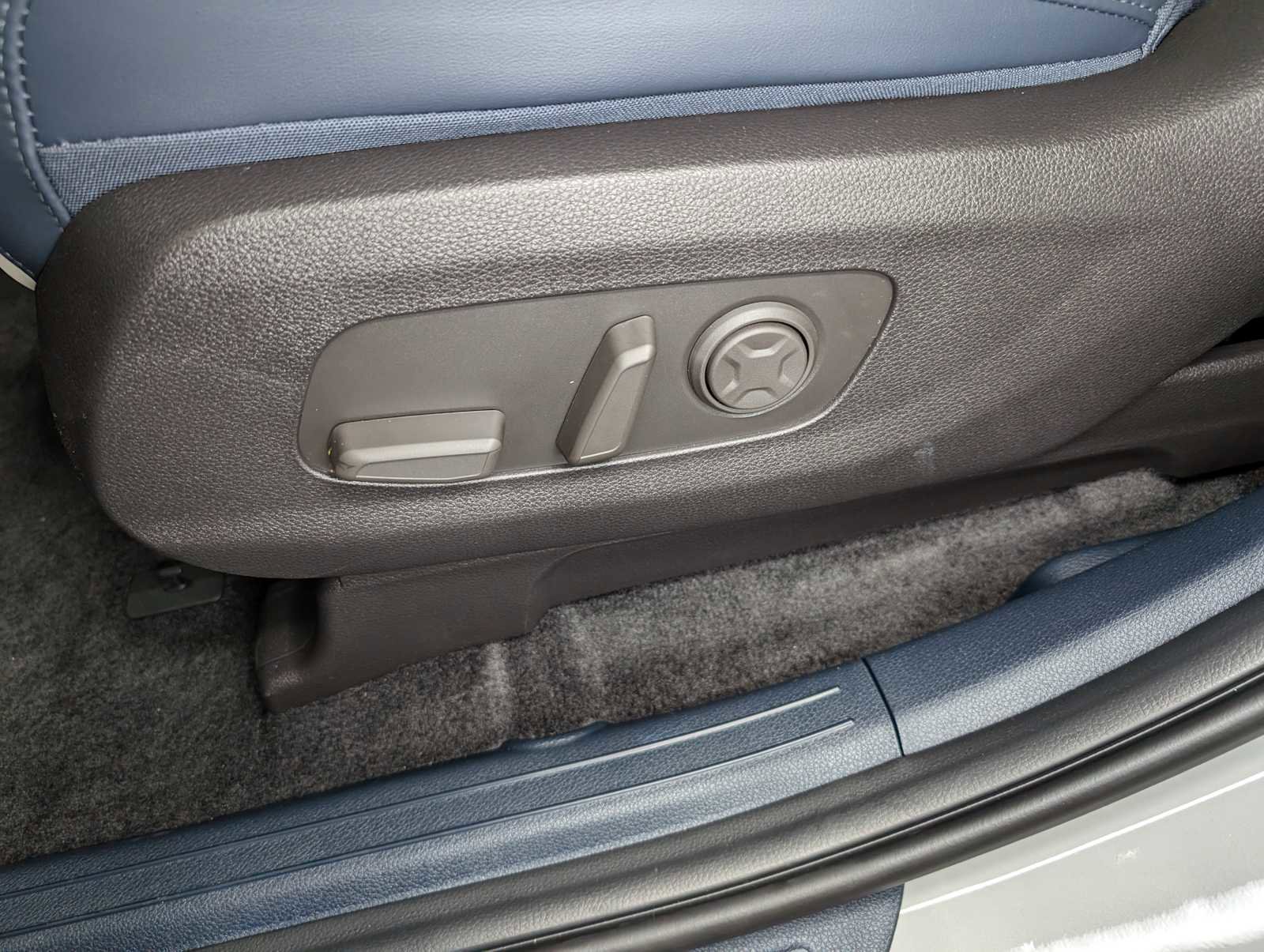 New 2026 Kia Carnival SX image 37