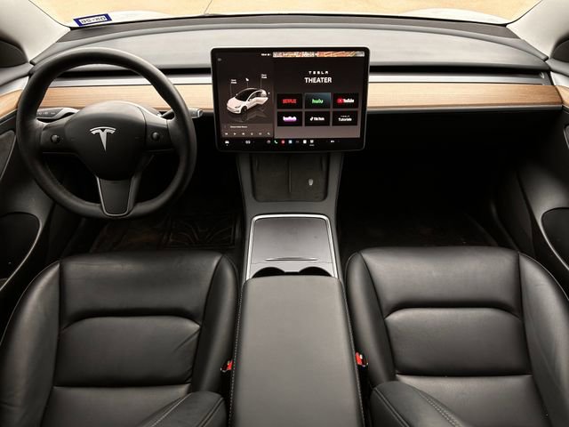 Used 2023 Tesla Model 3 Standard Range image 10