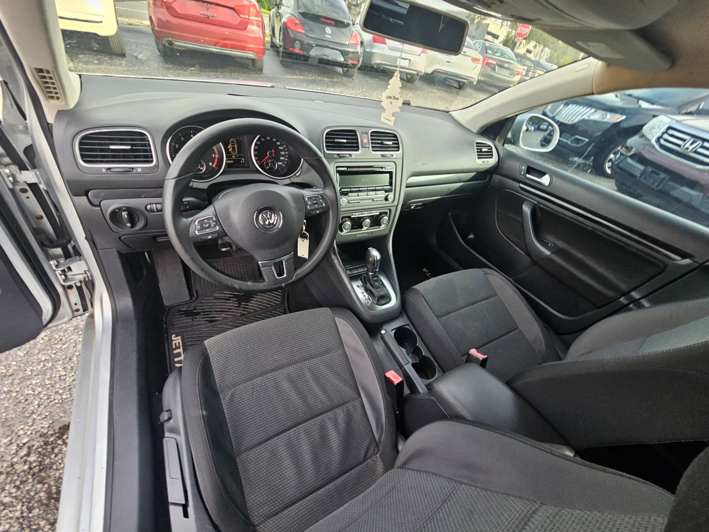 Used 2013 Volkswagen Jetta S FWD image 14