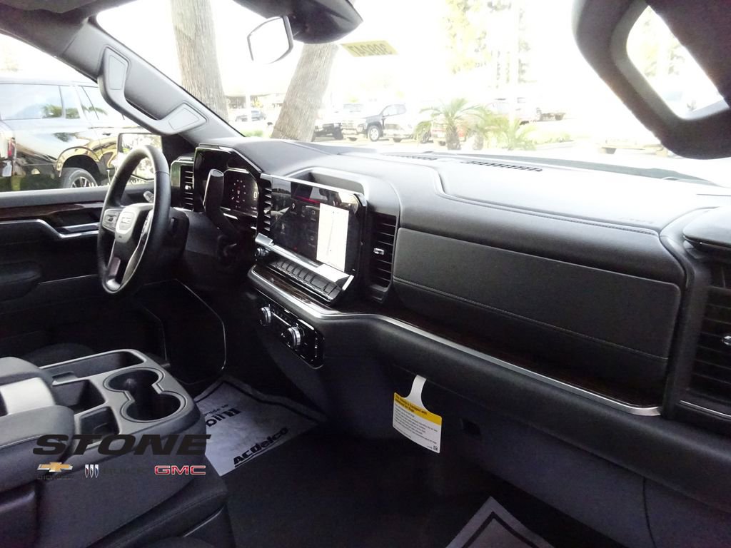 Used 2026 GMC Sierra 1500 Elevation image 16
