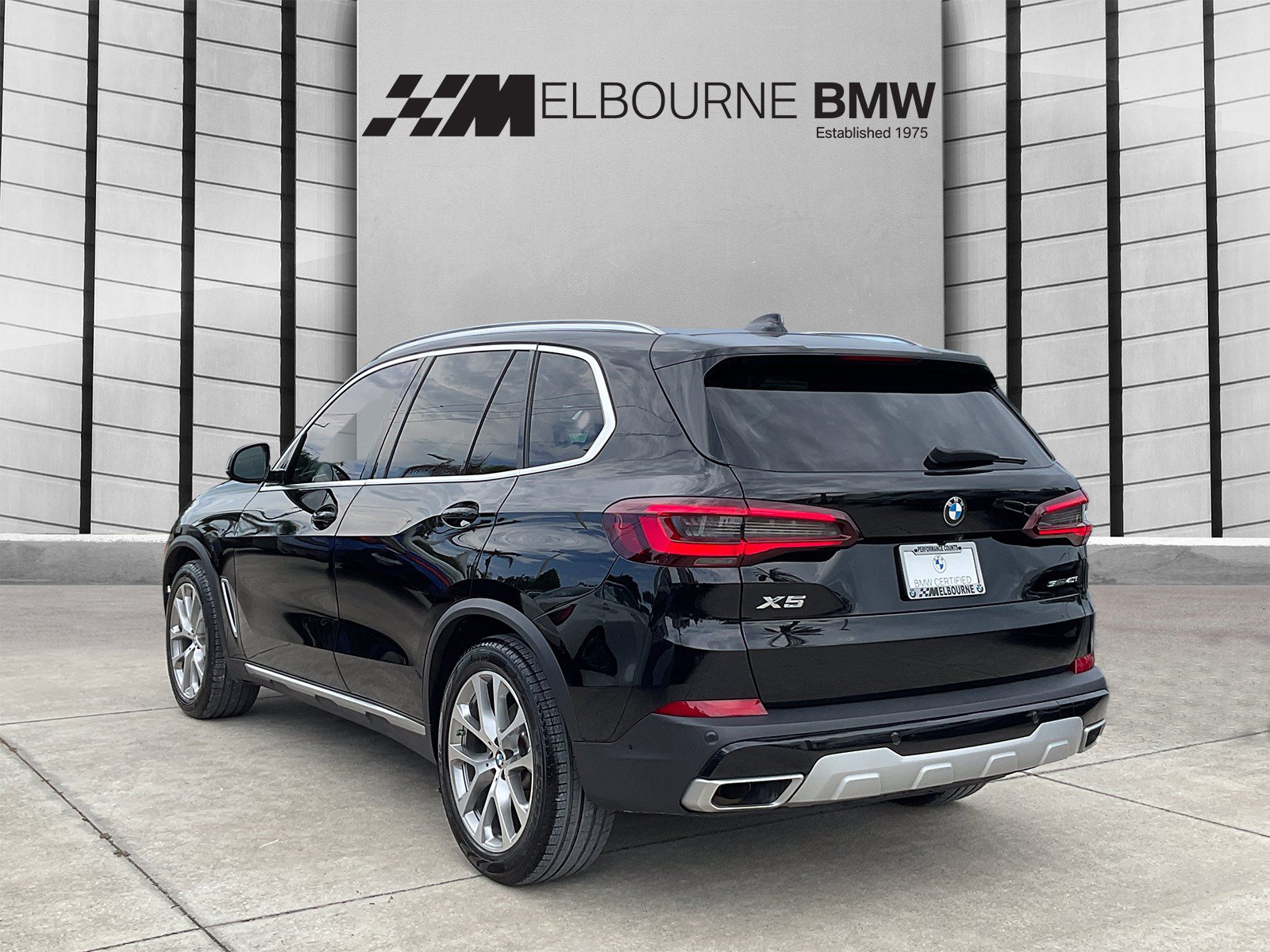 Used 2022 BMW X5 sDrive40i w/ Premium Package RWD image 6