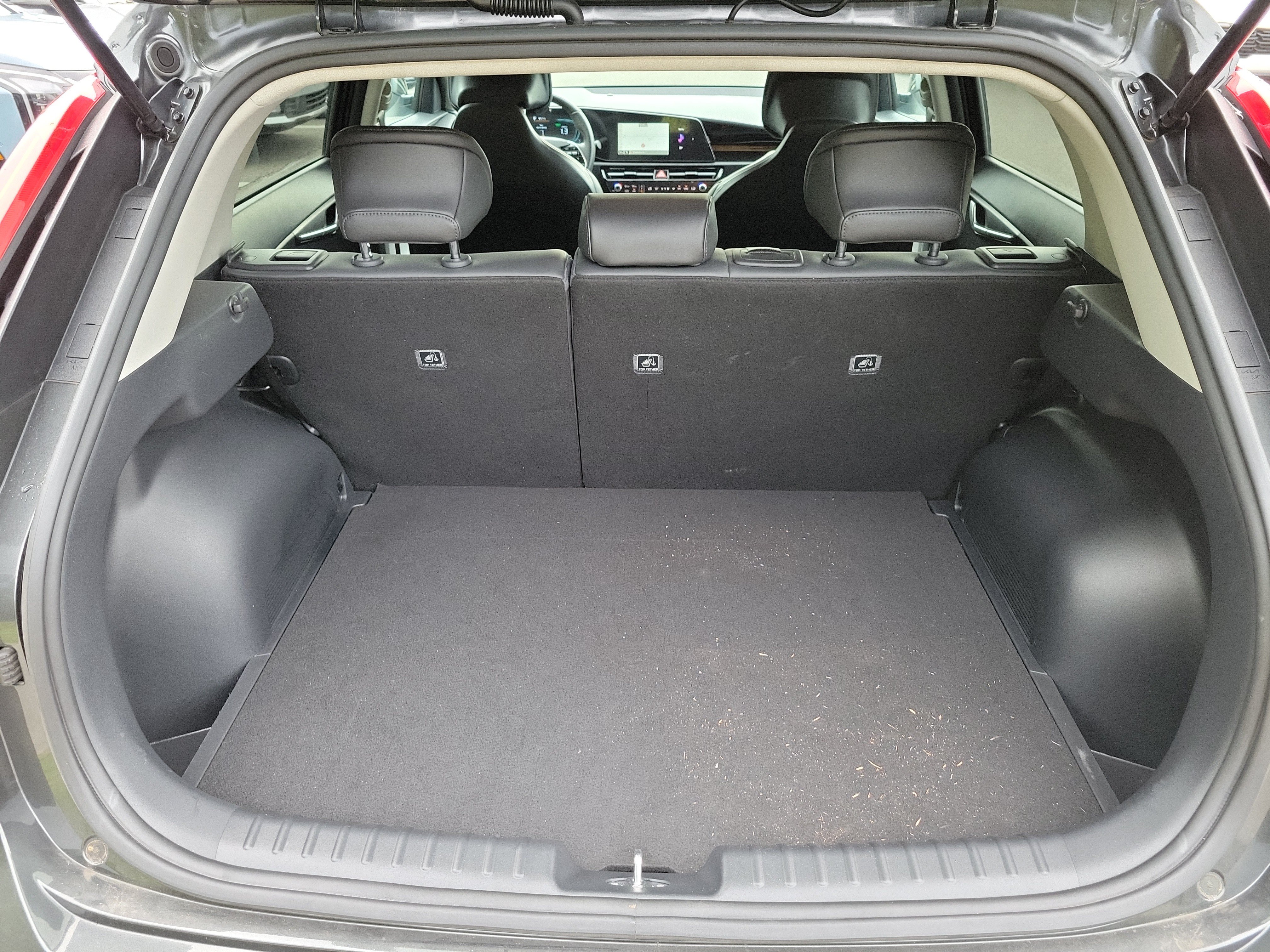 Certified 2025 Kia Niro EX FWD image 12
