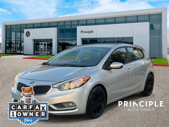 Used 2016 Kia Forte LX image 1