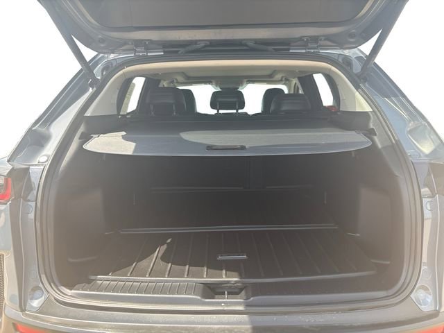 Used 2023 MAZDA CX-50 AWD 2.5 S w/ Cargo Package image 17
