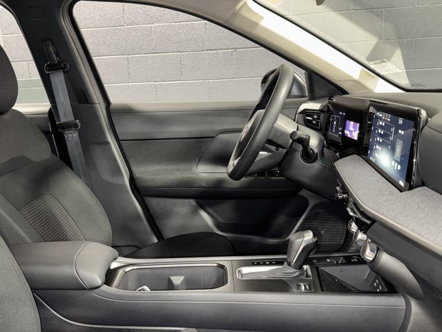 New 2026 Nissan Kicks S w/ Charging Package FWD image 6