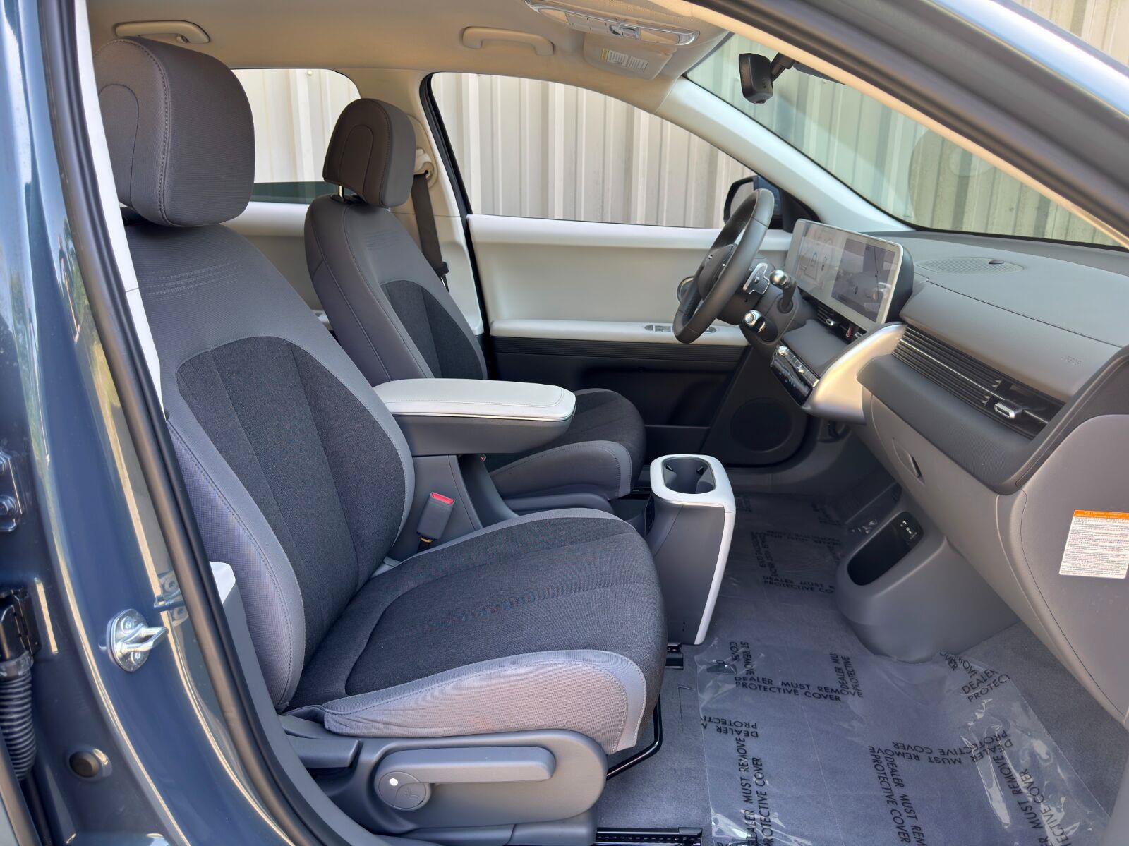 Used 2024 Hyundai Ioniq 5 SEL RWD image 14