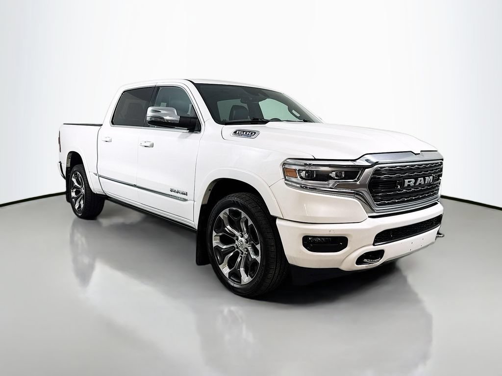 Used 2023 RAM 1500 Limited w/ Body-Colour Bumper Group AWD/4WD image 4