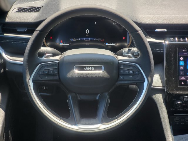 New 2026 Jeep Grand Cherokee L 4WD image 18