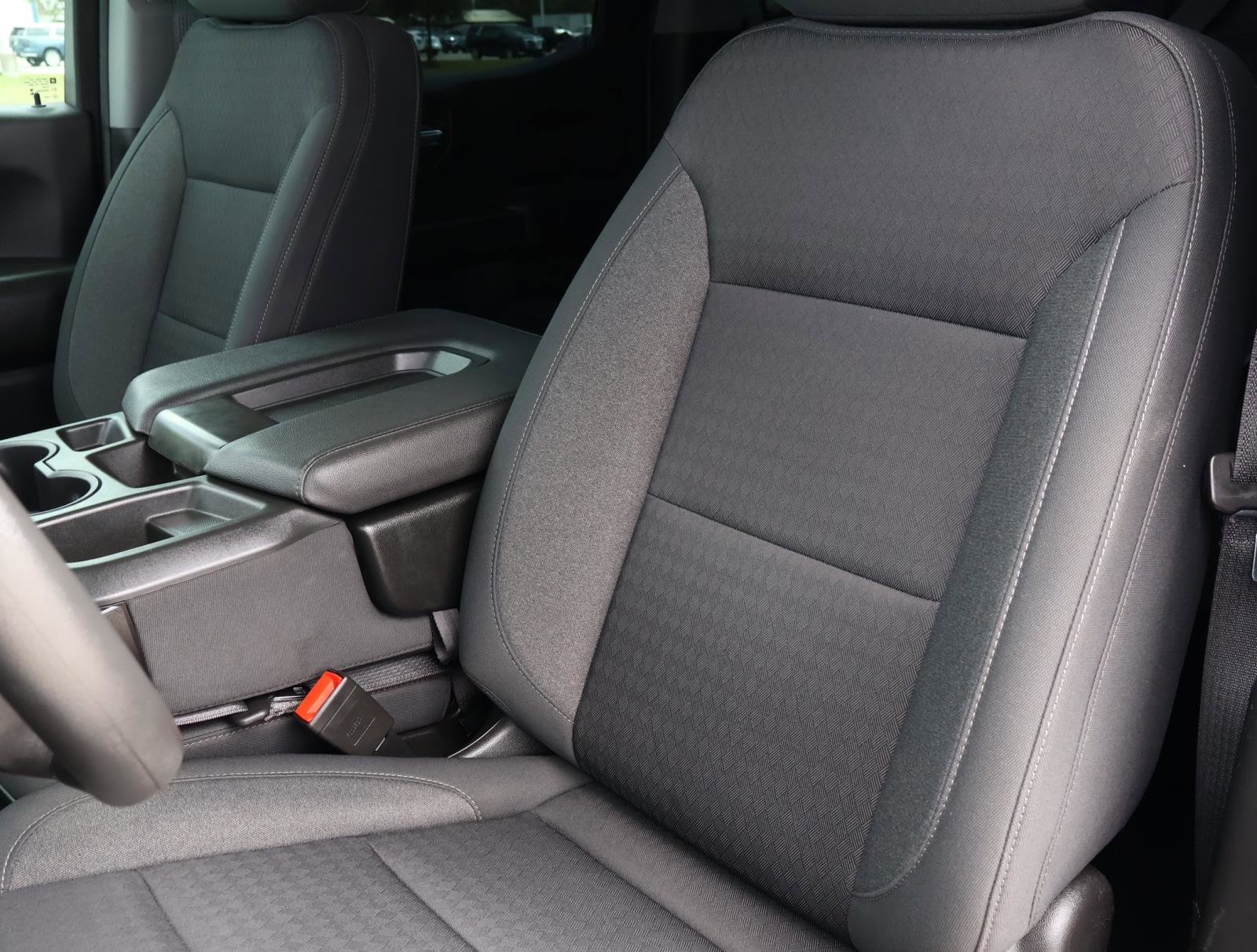 Used 2023 Chevrolet Silverado 1500 Custom image 14