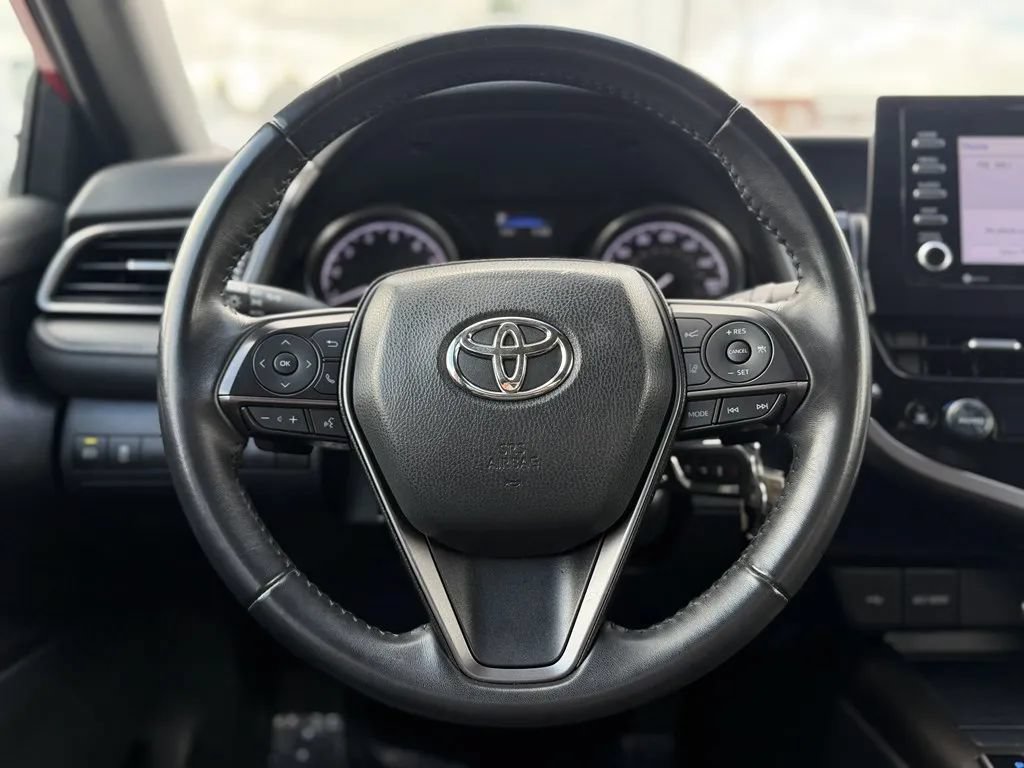 Used 2024 Toyota Camry SE FWD image 14