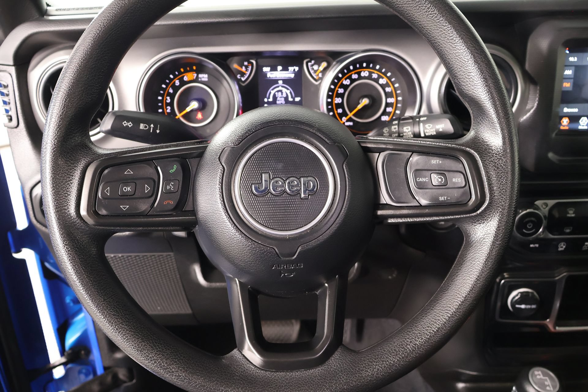 Used 2023 Jeep Wrangler Sport AWD/4WD image 3