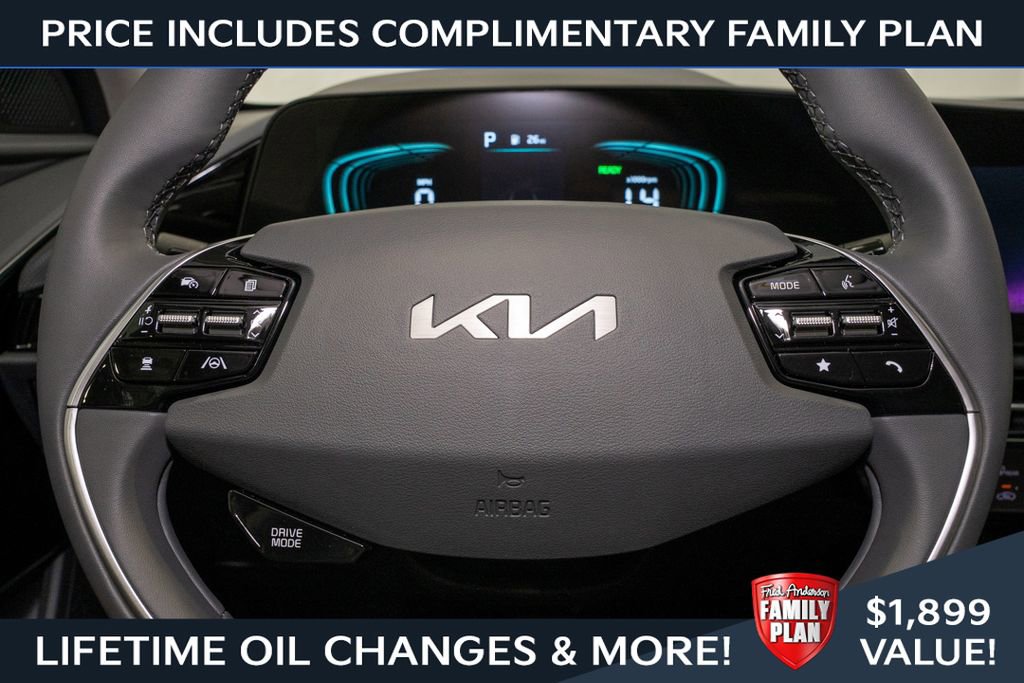 New 2026 Kia Niro EX FWD image 18