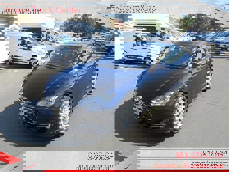 Used 2013 Tesla Model S Performance image 5