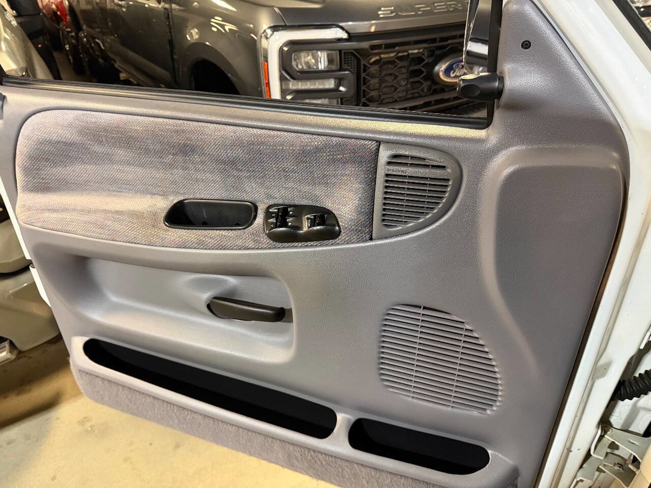 Used 1997 Dodge Ram 3500 Truck 4x4 Club Cab image 51
