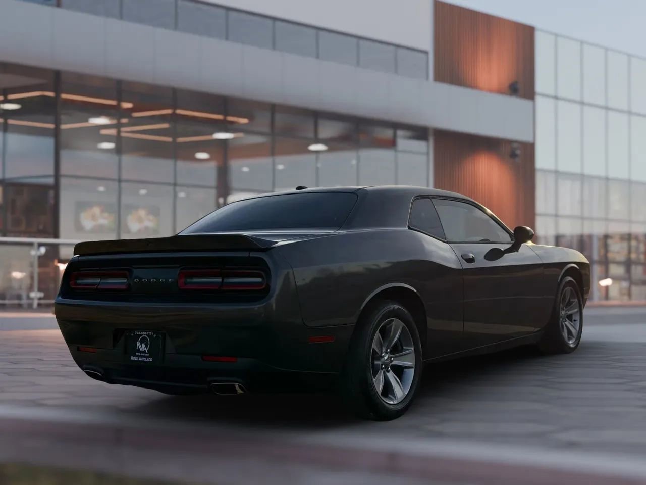 Used 2019 Dodge Challenger SXT image 13