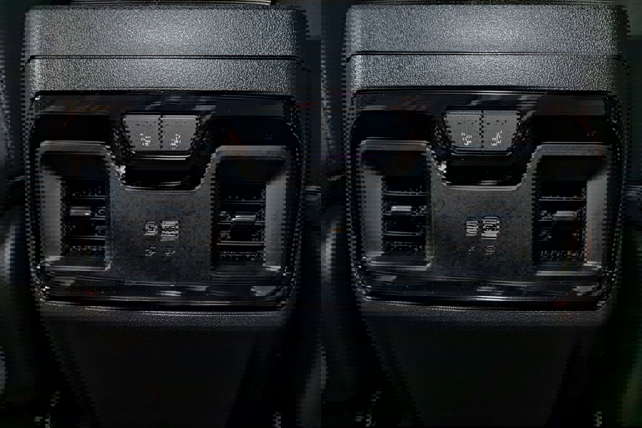 Used 2024 Chevrolet Silverado 1500 ZR2 w/ Technology Package image 27