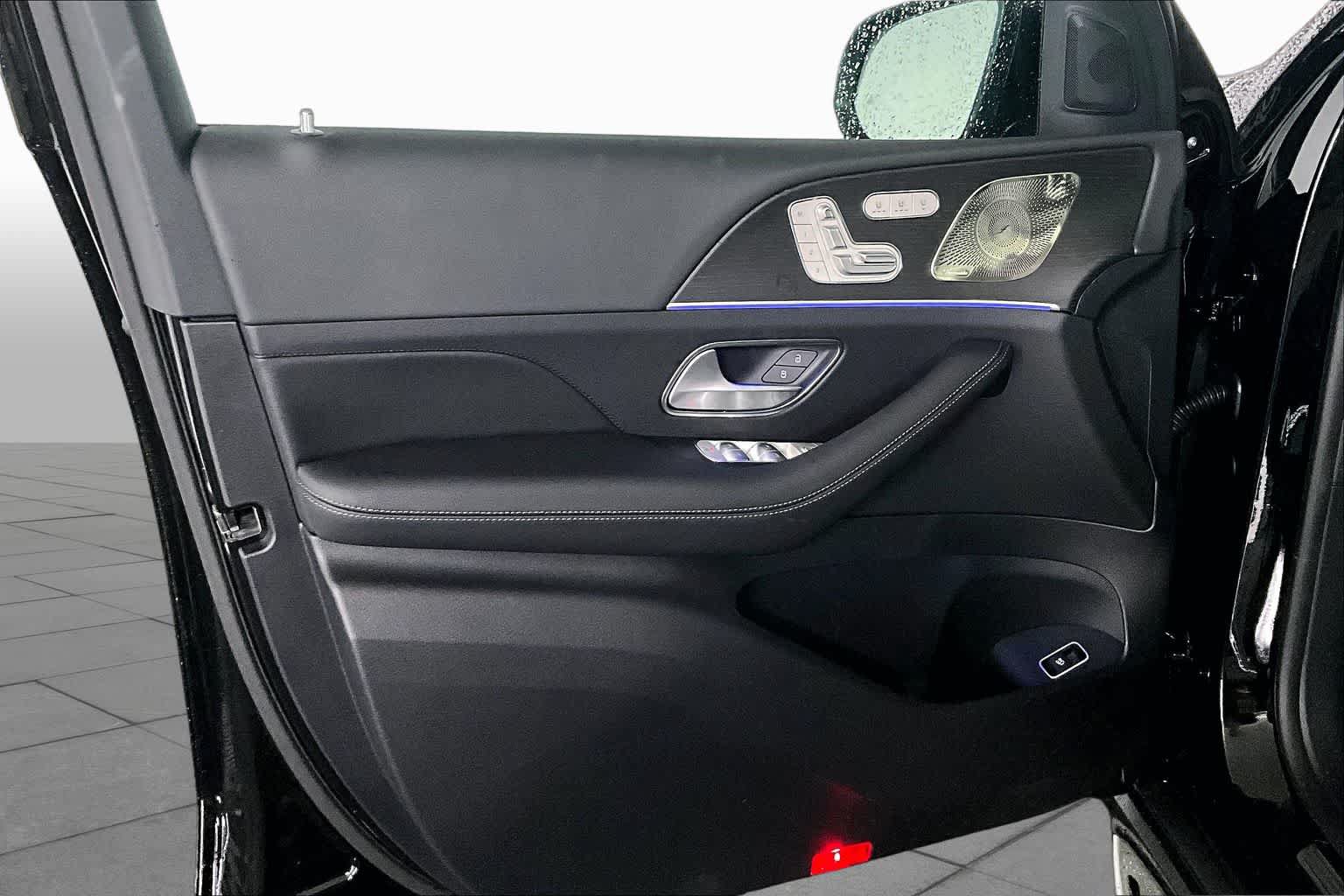 New 2026 Mercedes-Benz GLS 450 4MATIC image 12