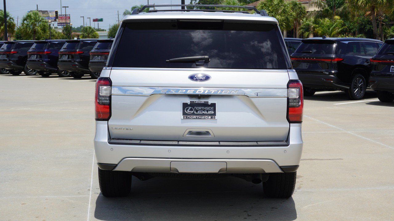 Used 2018 Ford Expedition Limited w/ Equipment Group 301A RWD image 7