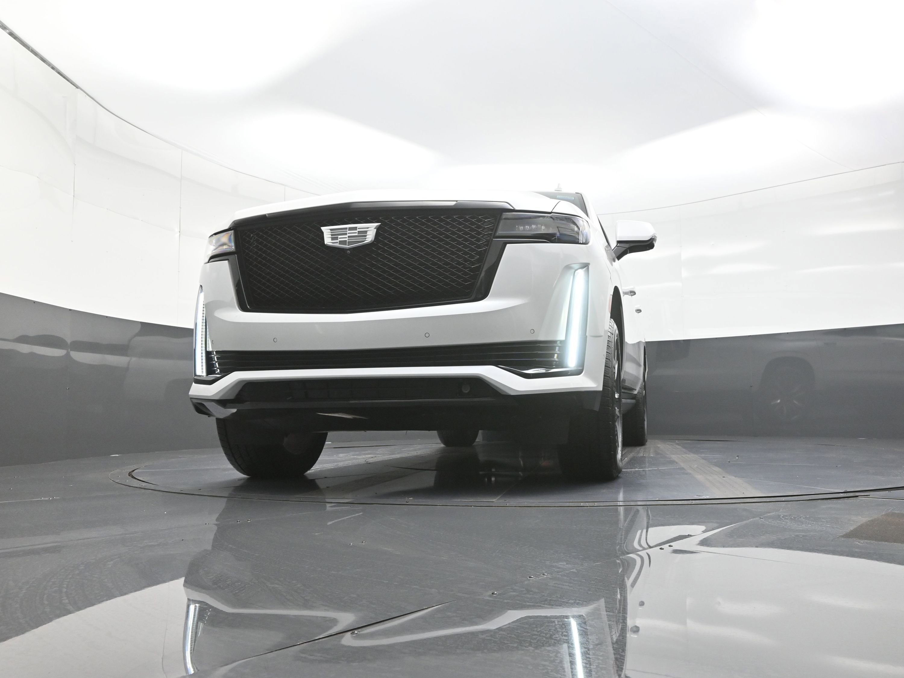 Used 2023 Cadillac Escalade ESV Sport Platinum image 10