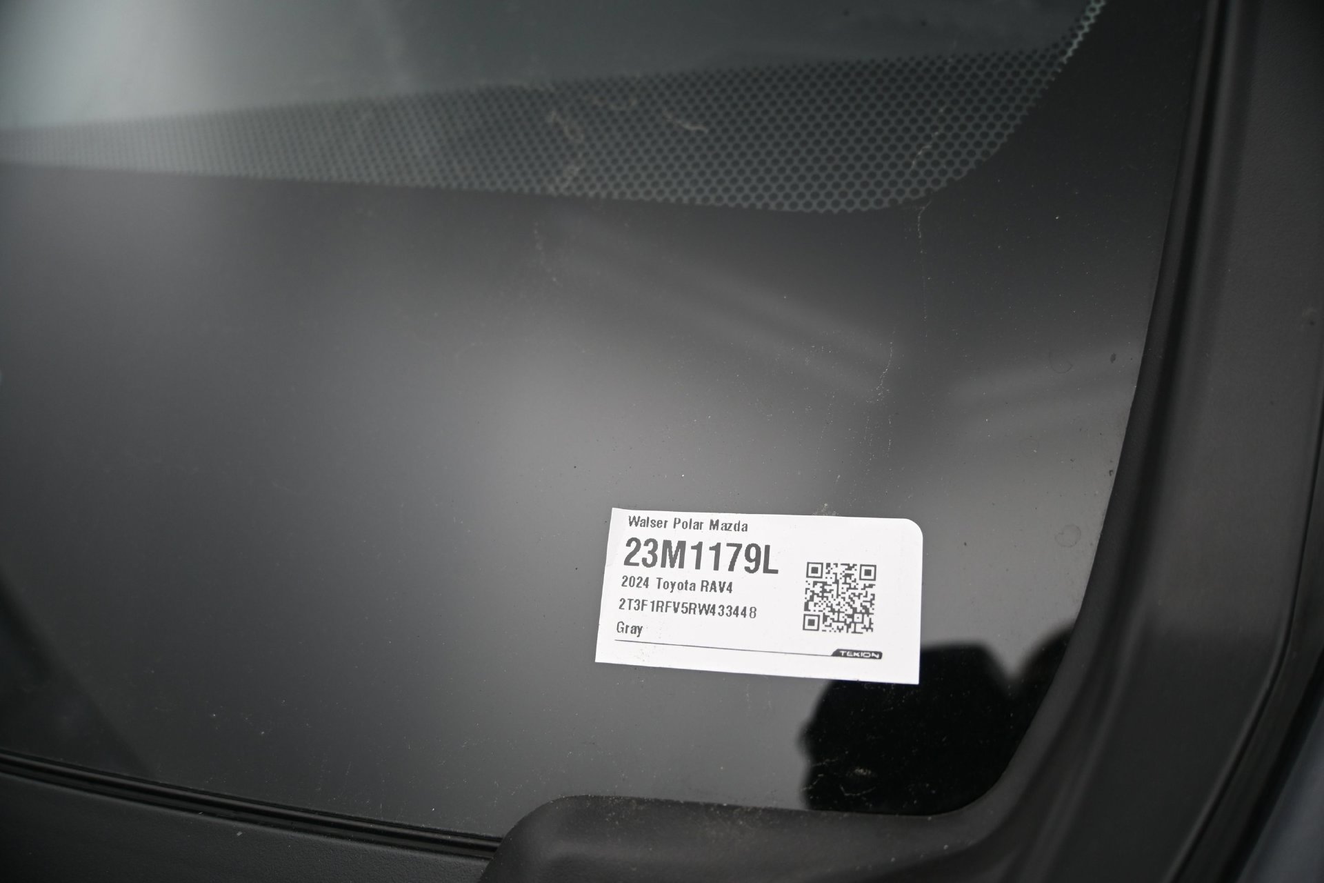 Used 2024 Toyota RAV4 LE AWD/4WD image 26