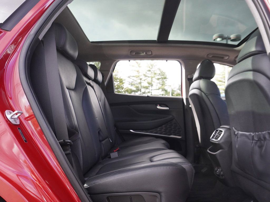 Used 2019 Hyundai Santa Fe Limited w/ Cargo Package image 44