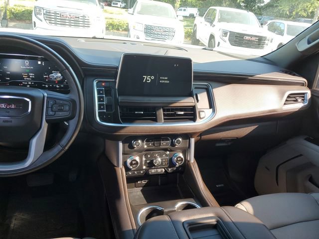 Used 2022 GMC Yukon SLT w/ SLT Premium Package RWD image 13
