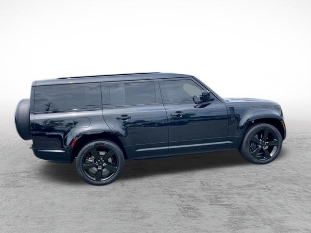 Certified 2026 Land Rover Defender 130 X-Dynamic SE AWD/4WD image 7