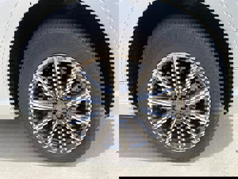 Used 2017 Audi Q7 3.0T Premium Plus image 28