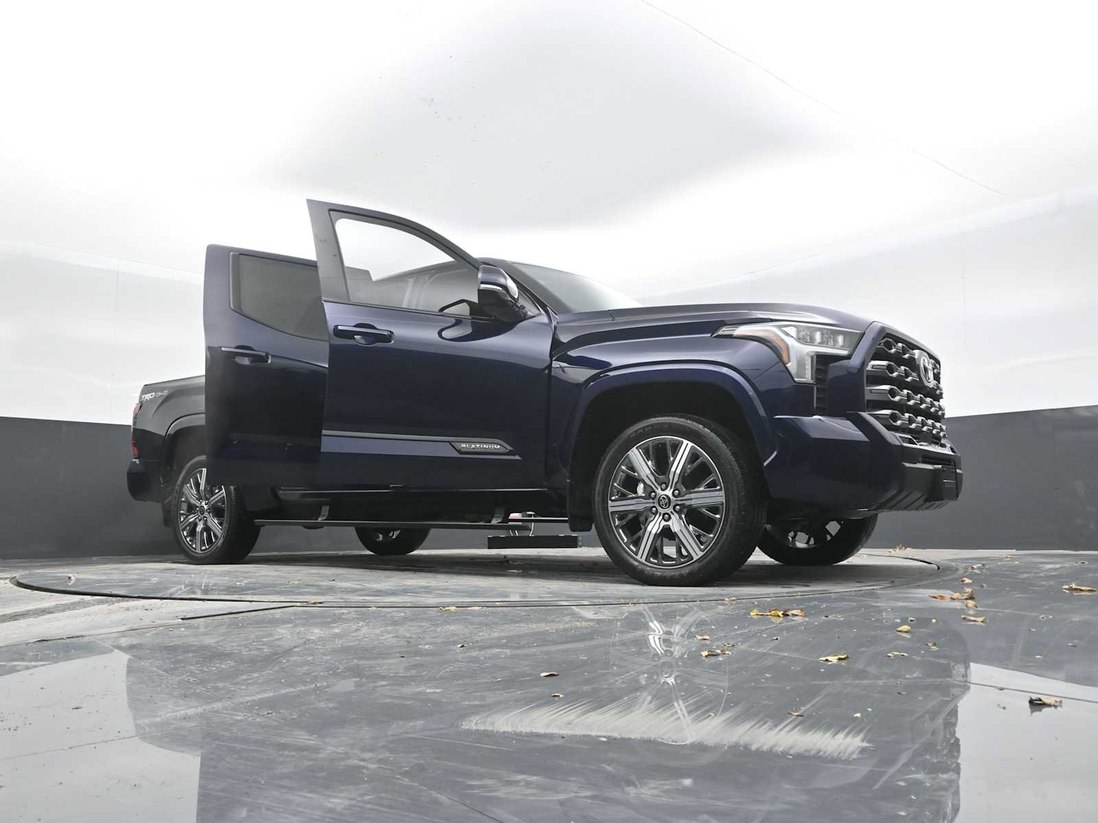Used 2023 Toyota Tundra Platinum image 46