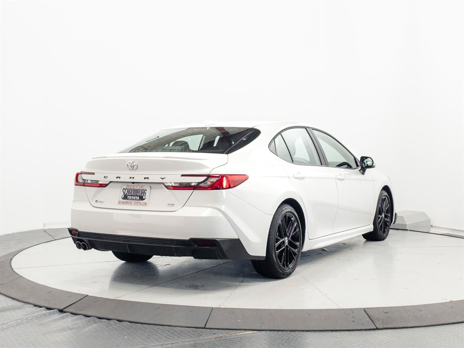 Certified 2026 Toyota Camry SE FWD image 11