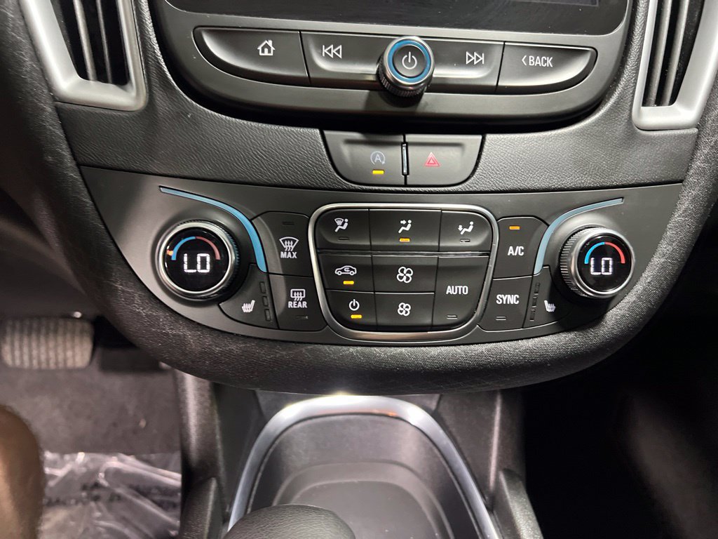 Used 2025 Chevrolet Malibu LT FWD image 29