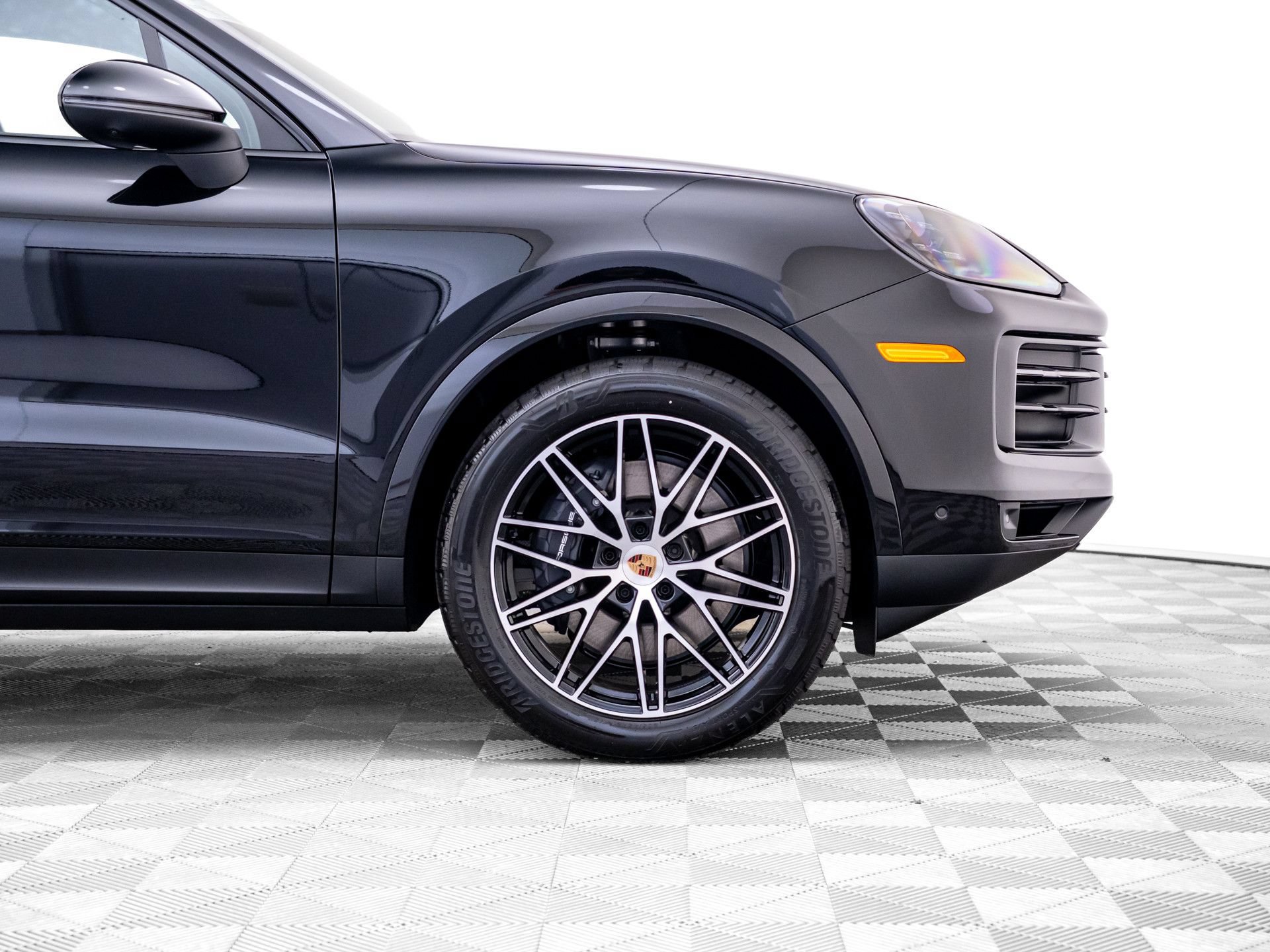 New 2026 Porsche Cayenne AWD/4WD image 36