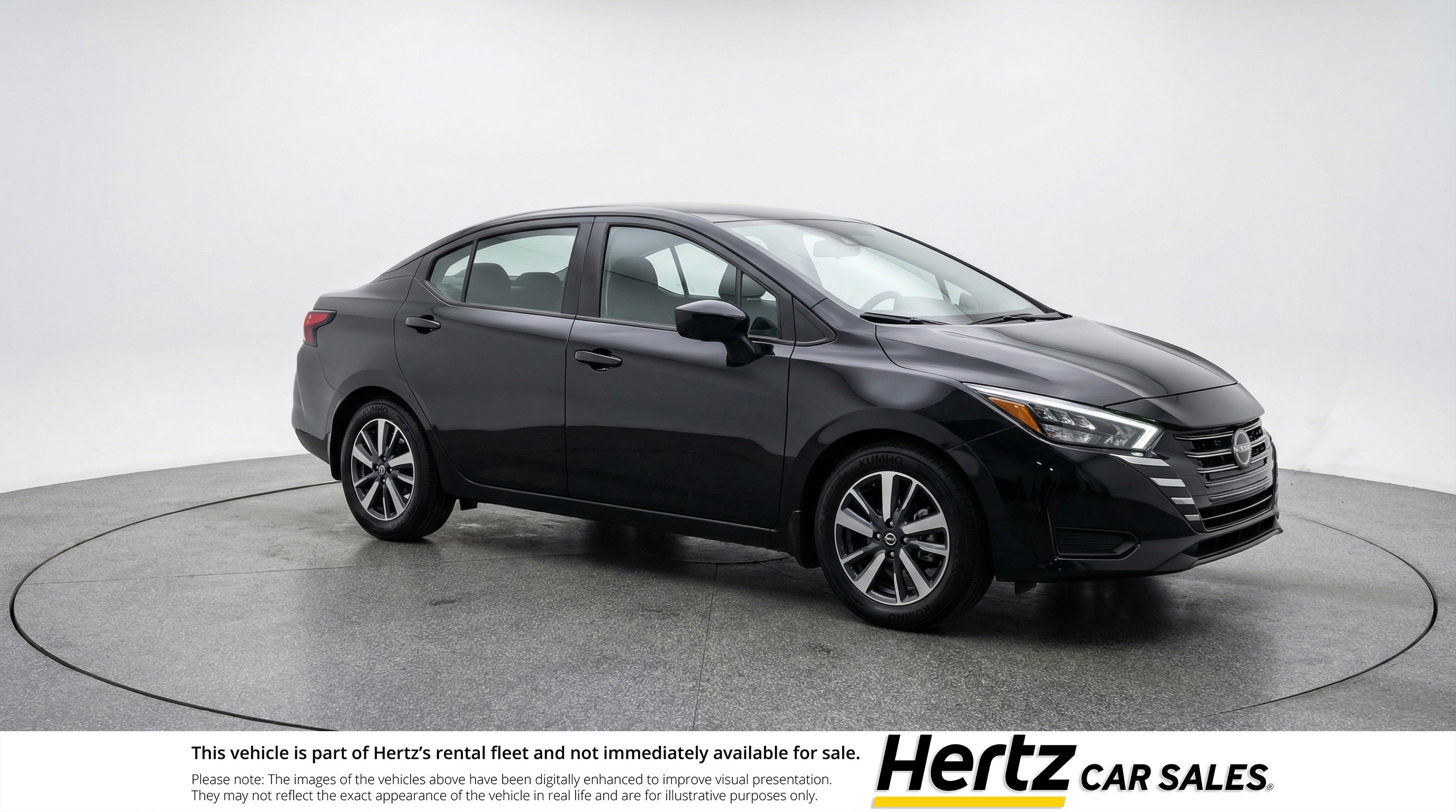 Used 2025 Nissan Versa SV FWD image 1
