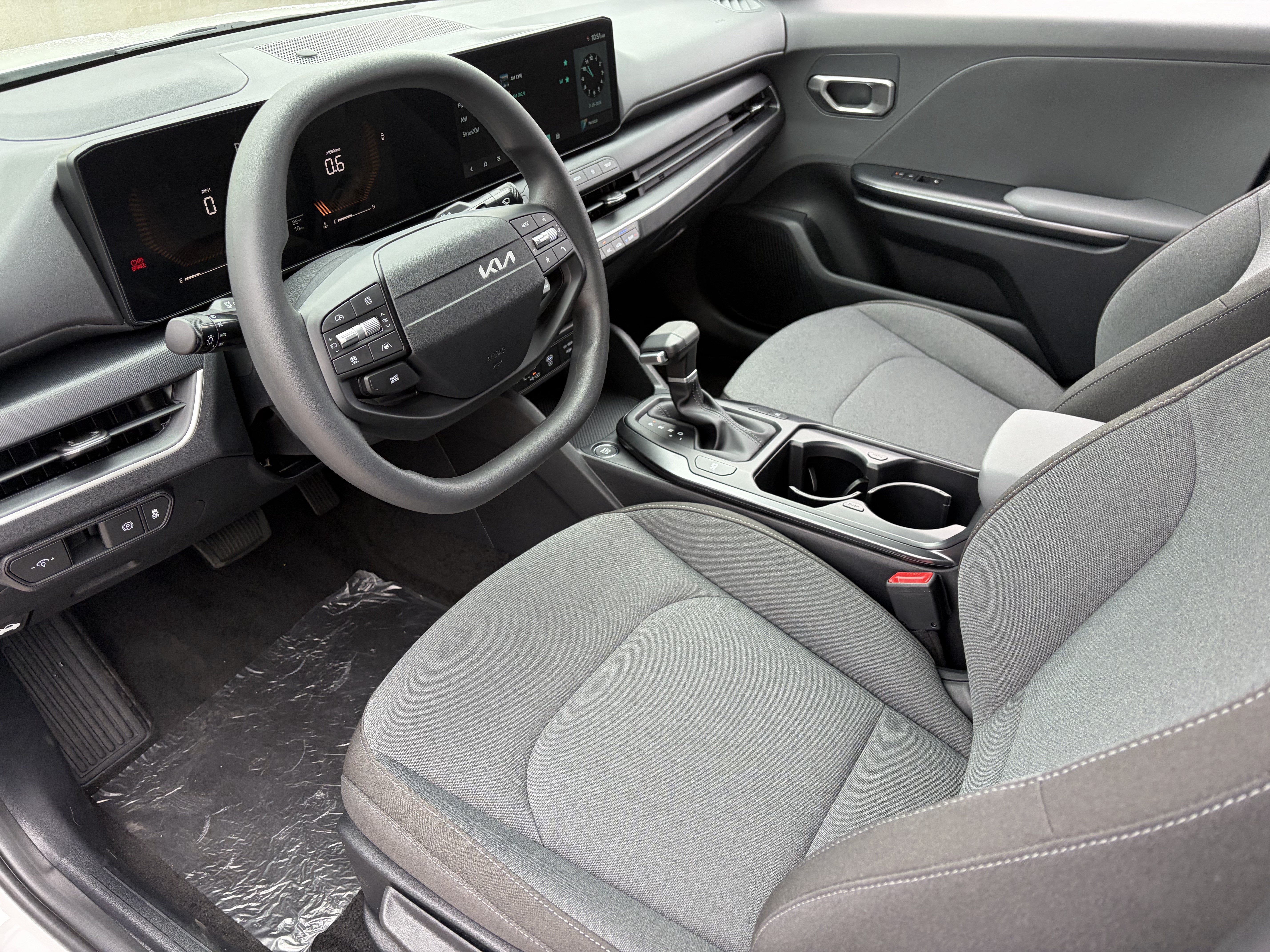 New 2026 Kia K4 FWD image 16
