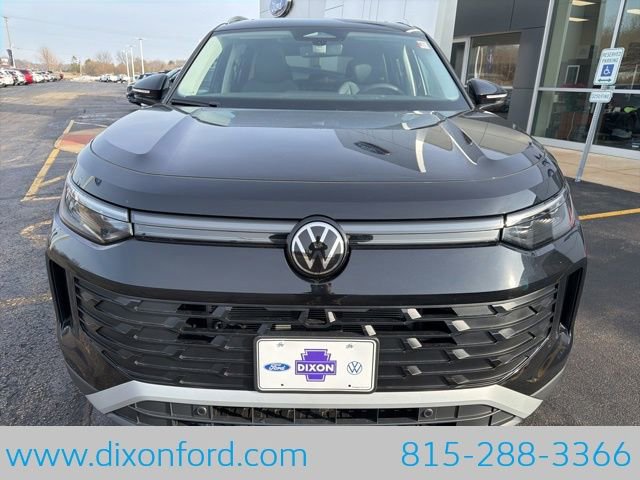 New 2026 Volkswagen Tiguan SE image 2