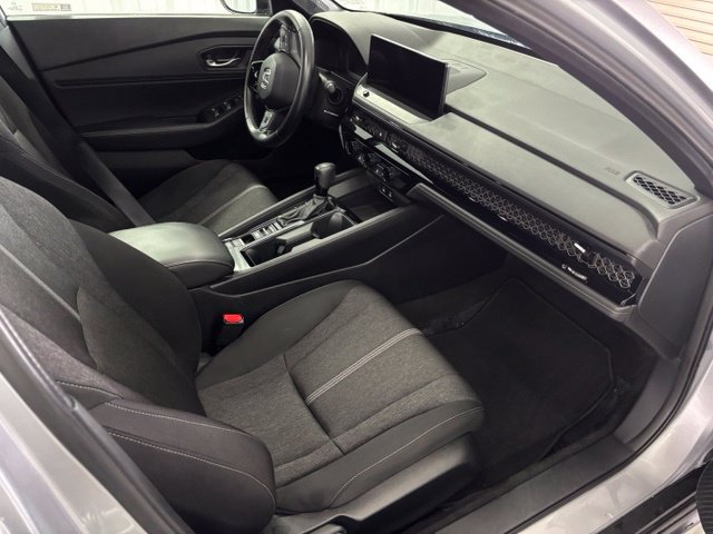 Used 2023 Honda Accord Sport image 25