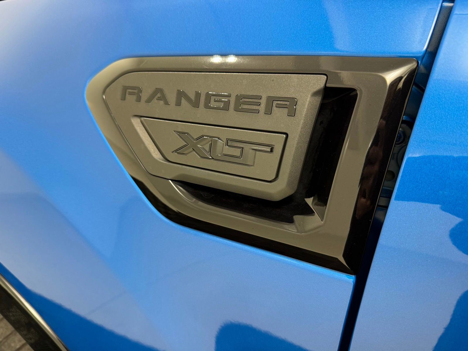 Used 2022 Ford Ranger XLT w/ Equipment Group 301A Mid AWD/4WD image 12