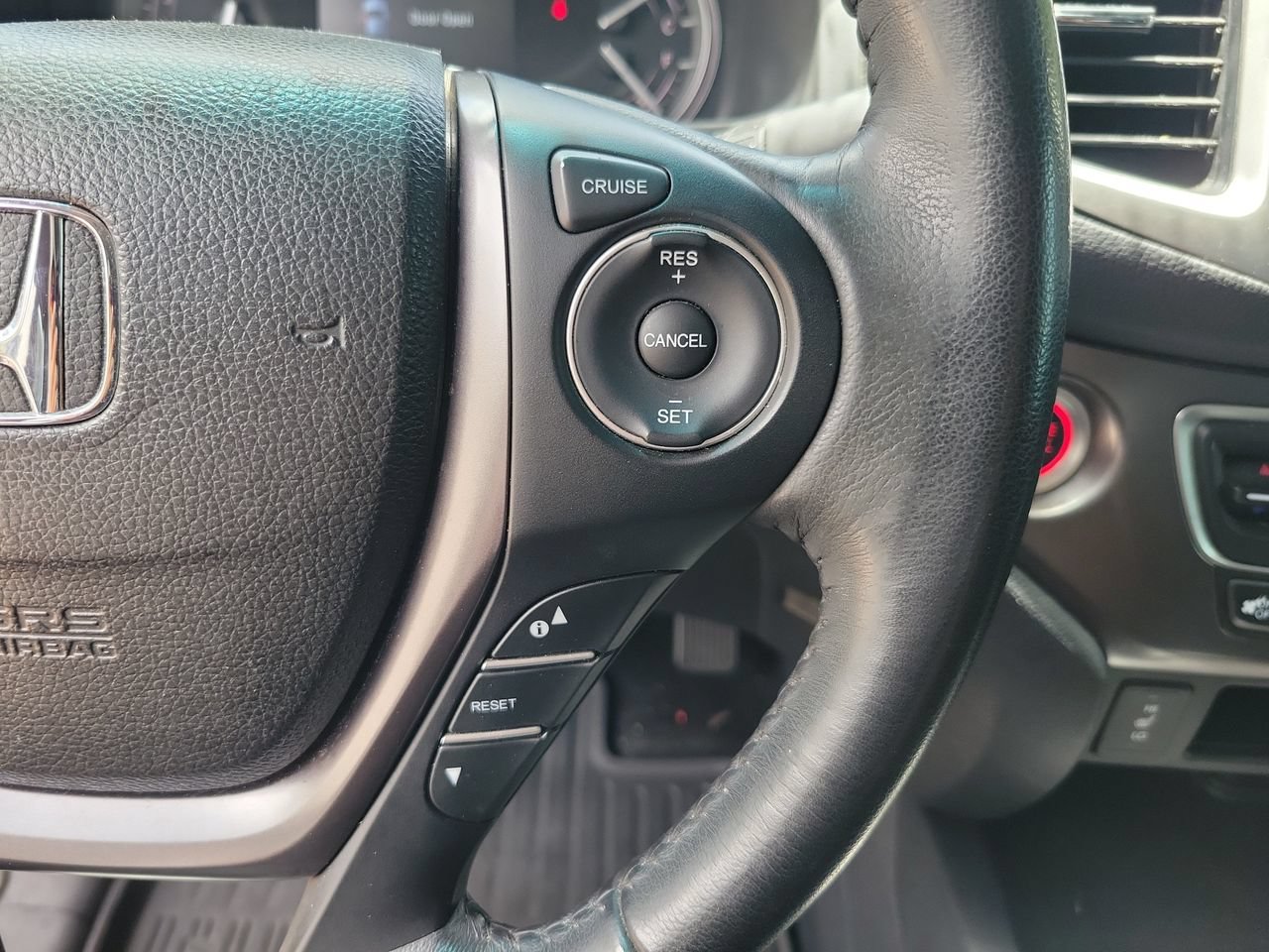Used 2019 Honda Ridgeline RTL image 19