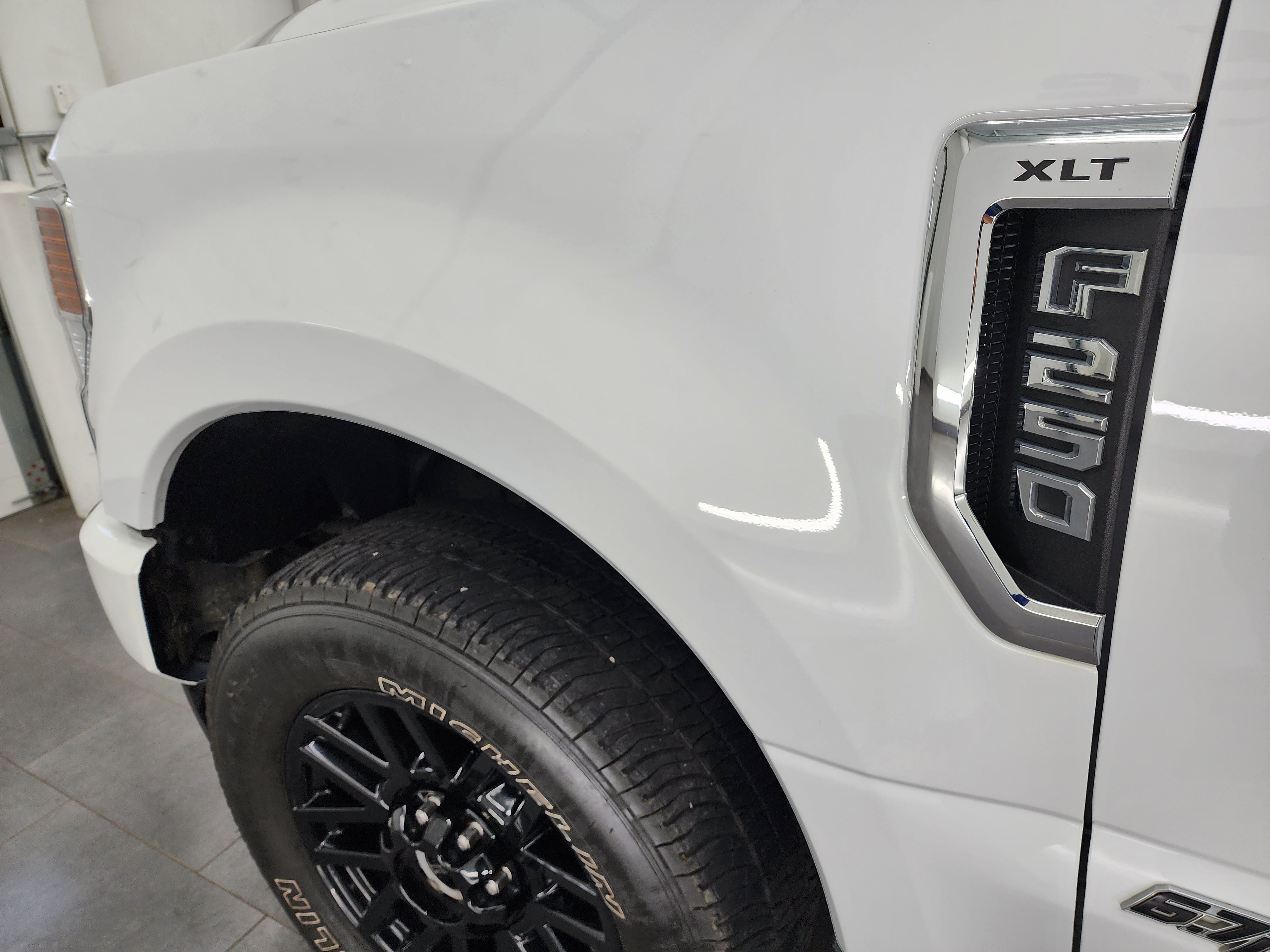 Used 2022 Ford F250 XLT w/ Black Appearance Package AWD/4WD image 33