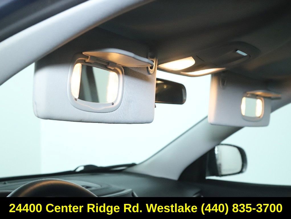 Used 2019 Jeep Cherokee Latitude Plus w/ Cold Weather Group AWD/4WD image 19