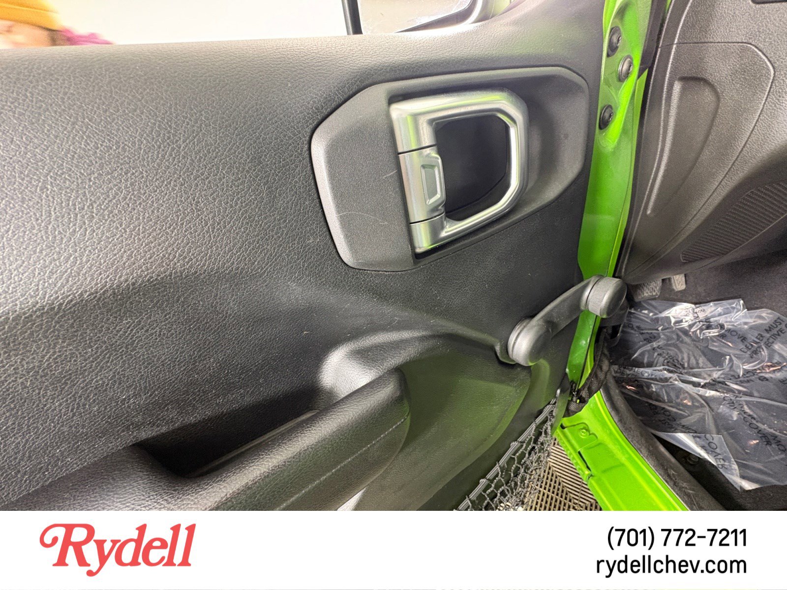 Used 2018 Jeep Wrangler Unlimited Sport AWD/4WD image 11