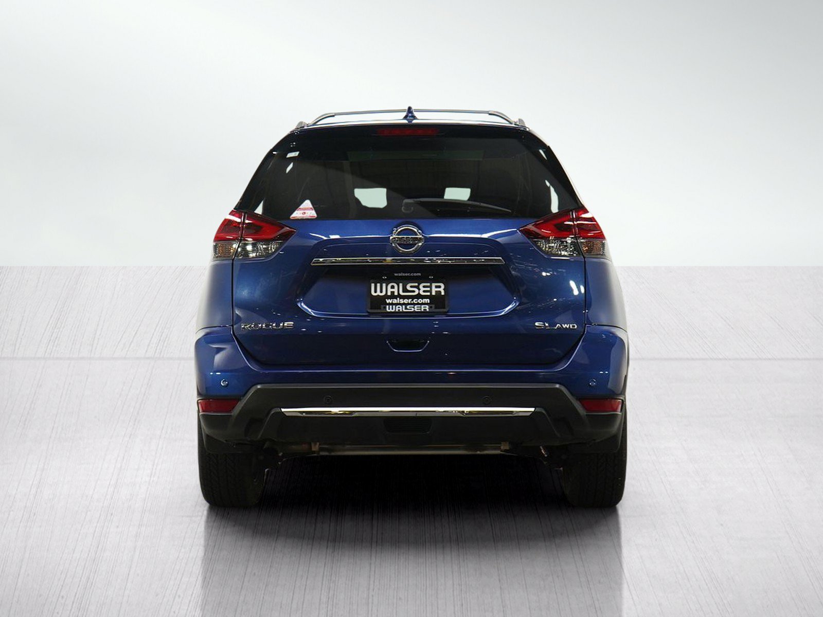 Used 2019 Nissan Rogue SL w/ Premium Package AWD/4WD image 4