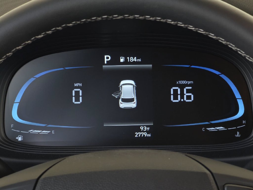 Used 2026 Hyundai Venue SEL FWD image 17