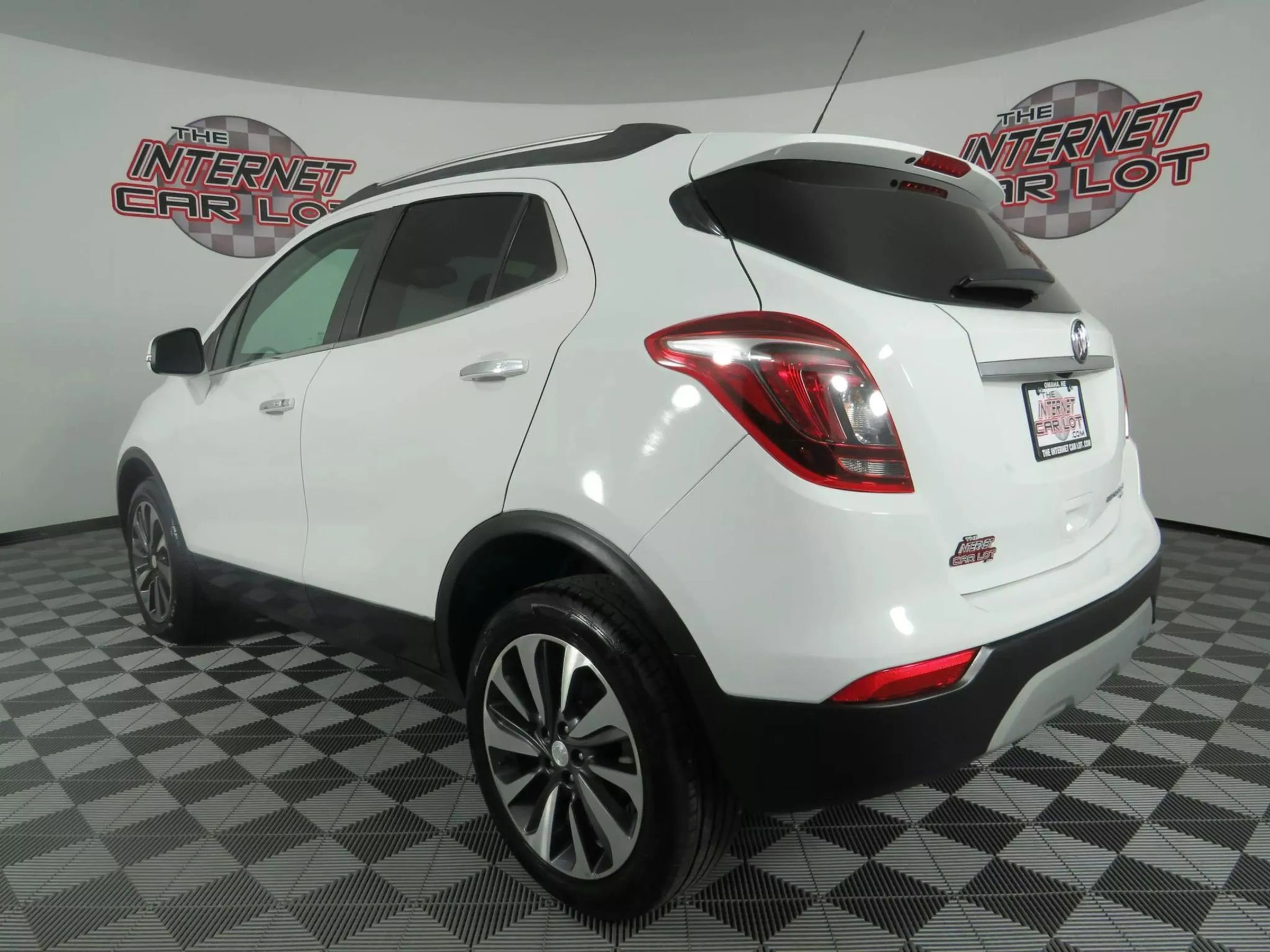 Used 2020 Buick Encore Essence image 5