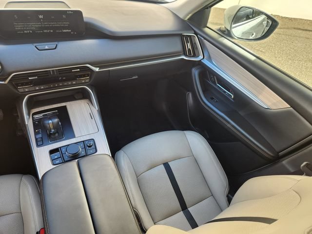 Certified 2024 MAZDA CX-90 Plug-In Hybrid w/ Preferred AWD/4WD image 15