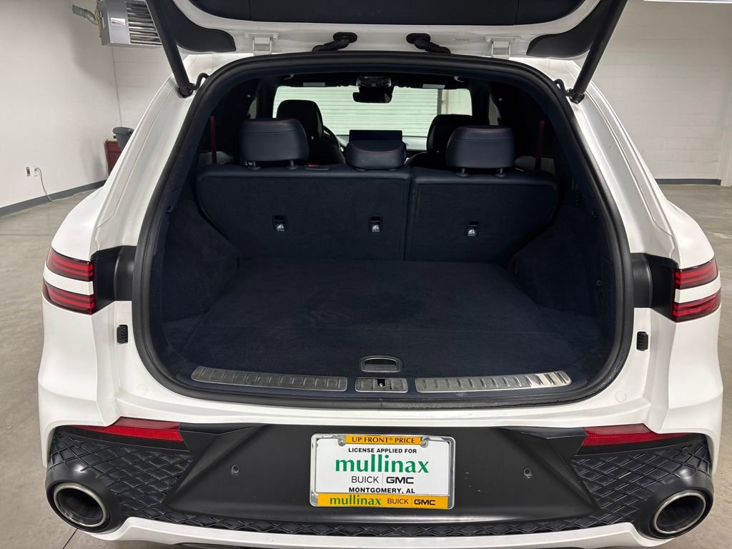 Used 2022 Genesis GV70 3.5T Sport w/ Sport Prestige Package image 18