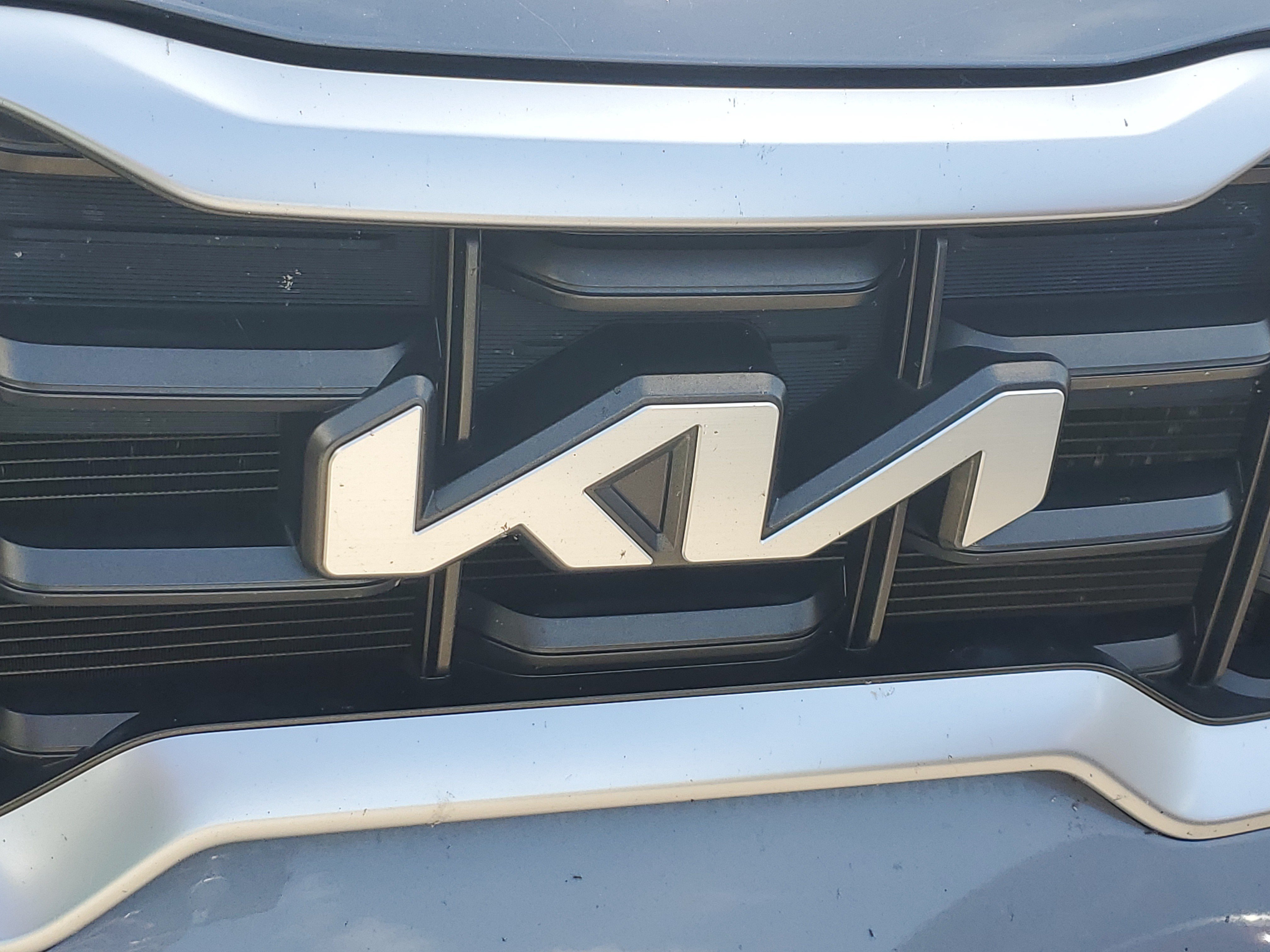 Used 2023 Kia Telluride S w/ S Sunroof Package FWD image 10