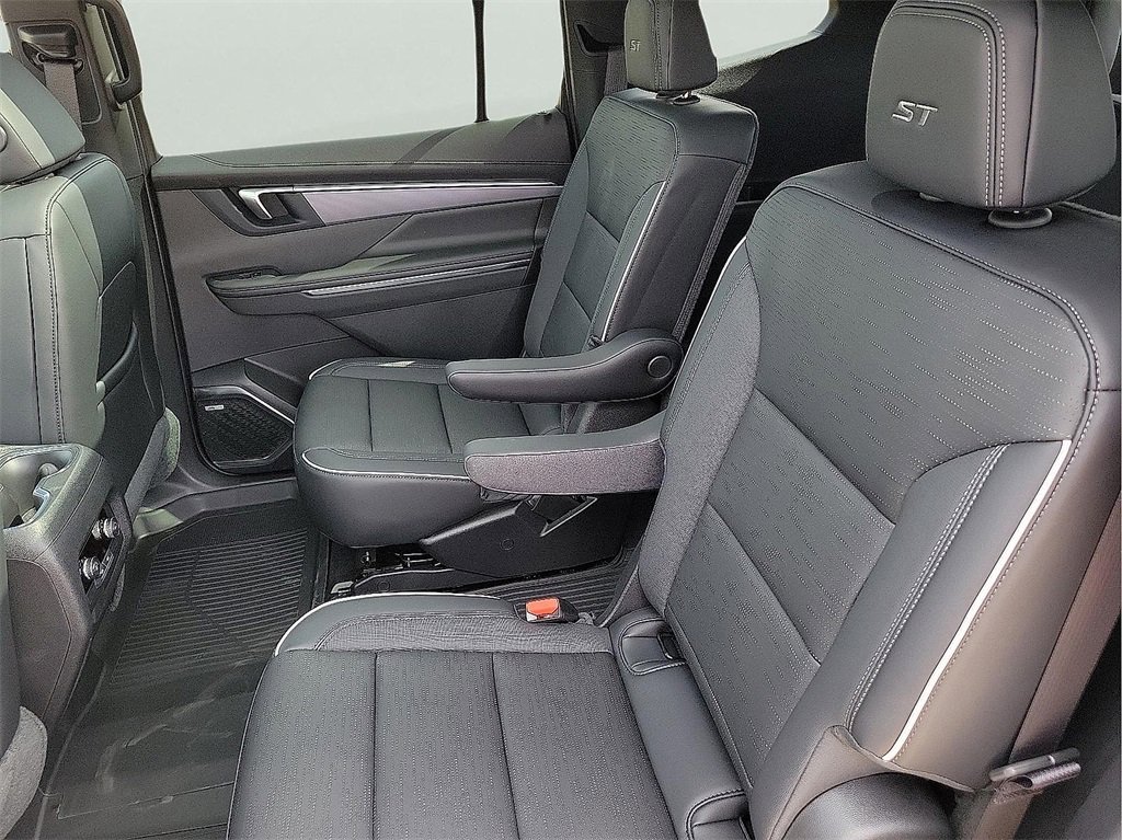 New 2026 Buick Enclave Sport Touring w/ Power Package image 13