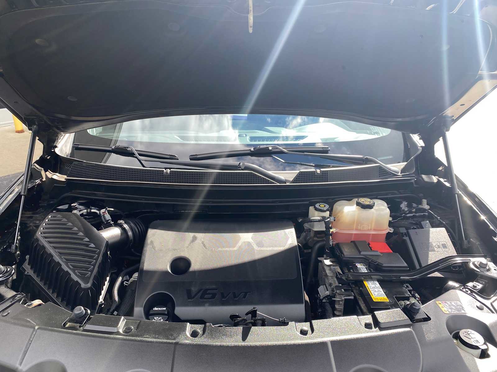 Used 2021 Chevrolet Traverse LT AWD/4WD image 5