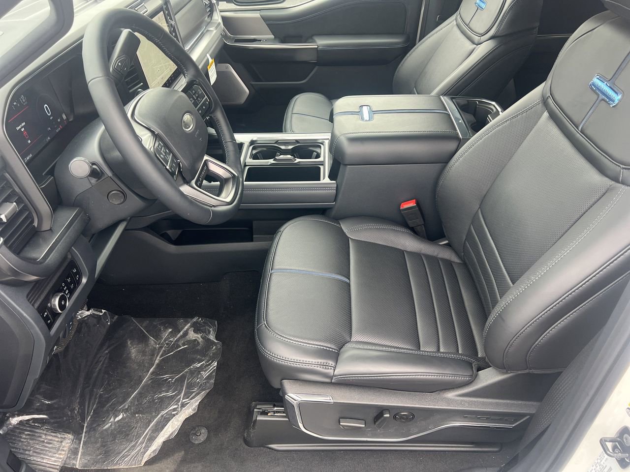 New 2026 Ford F250 Platinum image 22